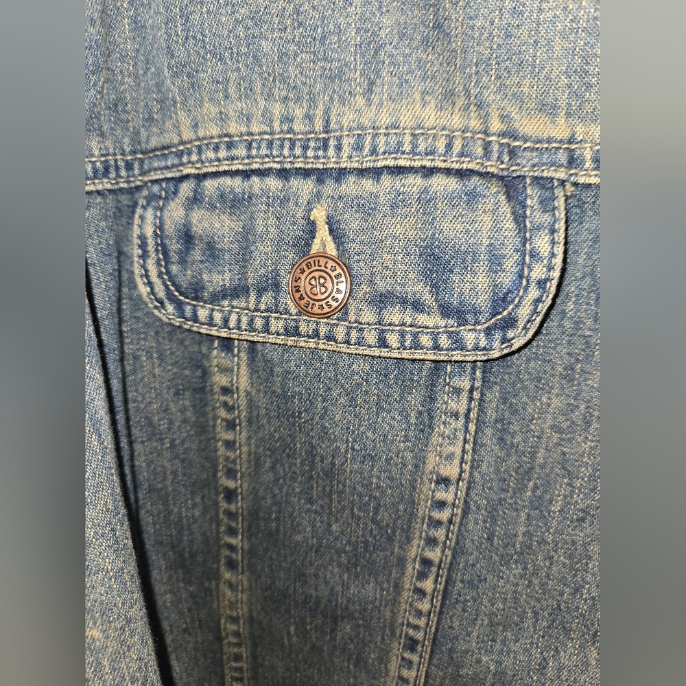Women's Bill Blass Blue Denim Jacket Rhinestone Cross Y2k Size XL - Picture 7 of 12